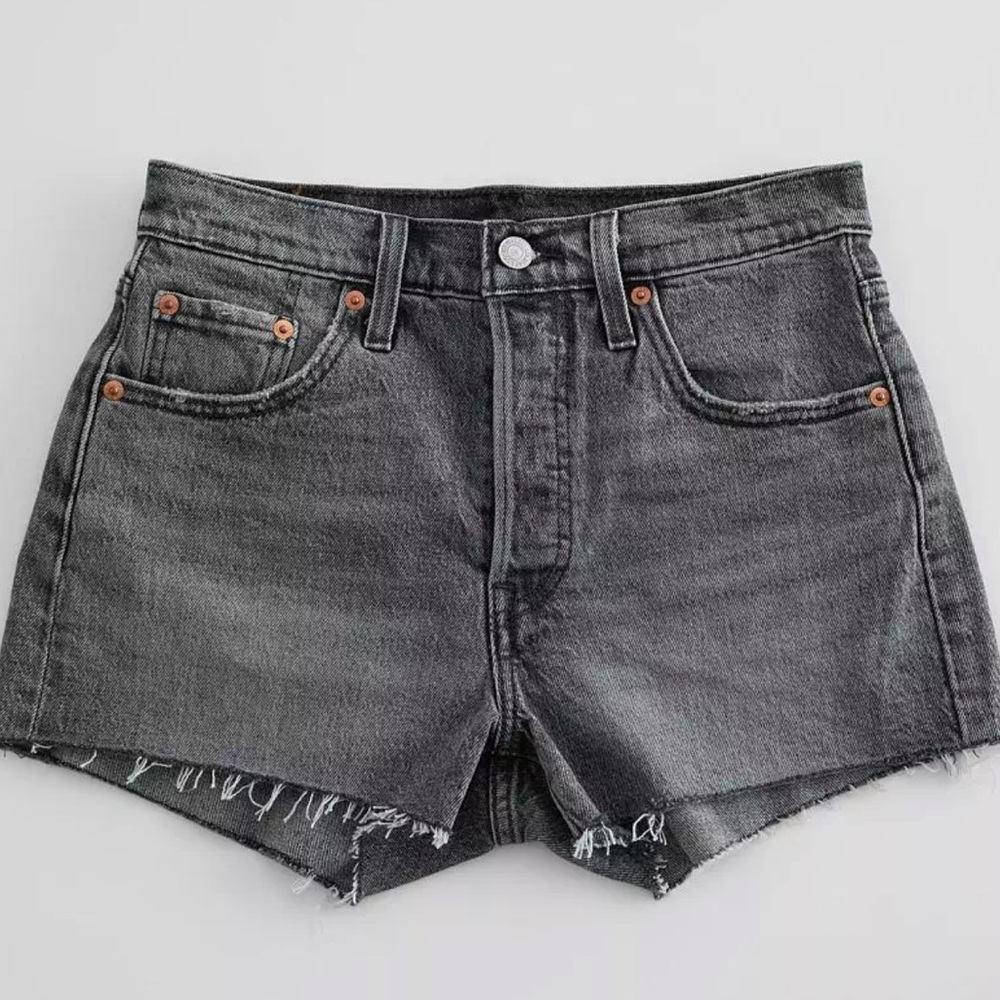 Levi’s 501 shorts